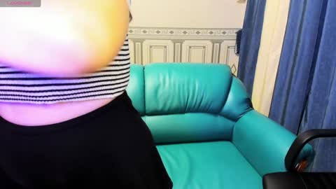 Helen Elliot online show from December 26, 2024, 10:05 am