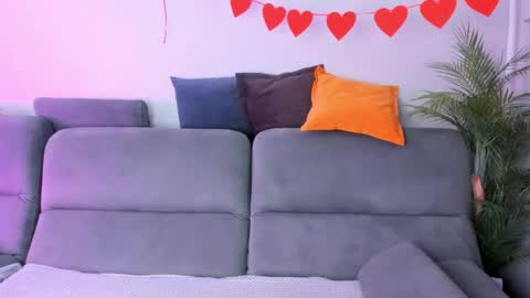 Helen online show from June 3, 2026, 4:12 pm