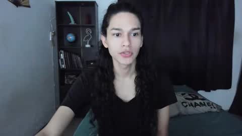Snapshot of helena_spellman chatting on May 25, 2026, 12:05 am helena_spellman online show from May 25, 2026, 12:05 am