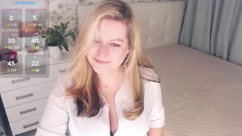 Helena Bonham online show from February 14, 2025, 5:51 am