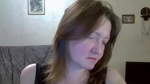 Snapshot of helgacharming chatting on June 4, 2026, 10:05 pm helgacharming online show from June 4, 2026, 10:05 pm