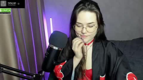 Snapshot of hell_hotline chatting on March 1, 2025, 6:00 pm Red online show from March 1, 2025, 6:00 pm