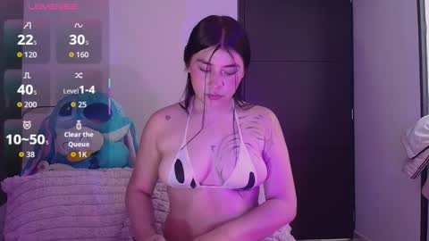 Luna online show from September 9, 2025, 7:13 pm