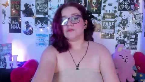 Snapshot of hellen21rose chatting on March 10, 2026, 4:50 am hellen online show from March 10, 2026, 4:50 am