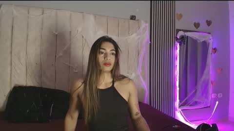 hellen_rice online show from October 15, 2025, 10:04 am