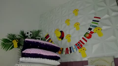 Snapshot of hellen_sky_ chatting on July 20, 2026, 2:41 pm hellen online show from July 20, 2026, 2:41 pm