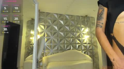 Snapshot of hellen_tease chatting on April 30, 2026, 8:26 pm Hellen online show from April 30, 2026, 8:26 pm