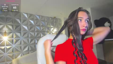 Snapshot of hellen_tease chatting on May 5, 2026, 12:57 pm Hellen online show from May 5, 2026, 12:57 pm