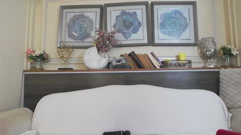 Snapshot of hellendesire chatting on January 25, 2025, 7:06 am online show from January 25, 2025, 7:06 am