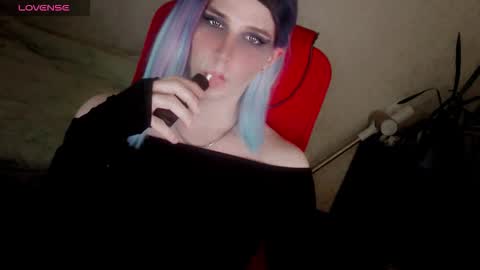 Helen Spellman online show from November 22, 2025, 7:02 pm