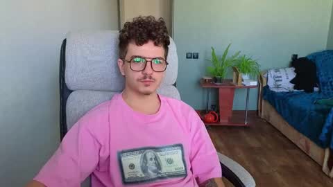 Remy online show from October 30, 2025, 7:21 am