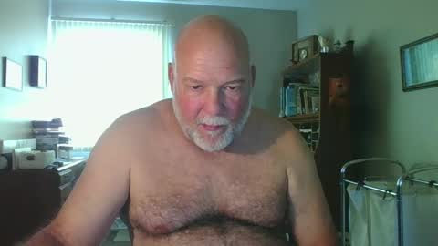 helloforfun111 online show from October 1, 2025, 6:36 pm