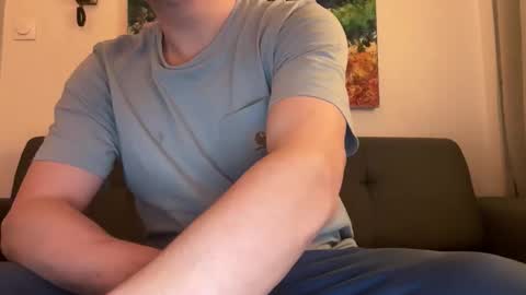 hellohowareyou66 online show from December 15, 2025, 6:17 am