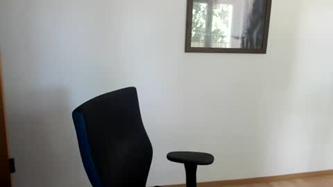Snapshot of helloitsme7791 chatting on July 8, 2026, 11:04 am helloitsme7791 online show from July 8, 2026, 11:04 am