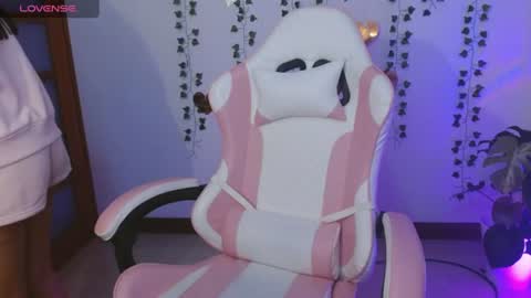 Snapshot of hellokitty_valery1 chatting on July 11, 2026, 2:47 am hellokitty_valery1 online show from July 11, 2026, 2:47 am