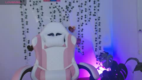 Snapshot of hellokitty_valery1 chatting on July 14, 2026, 2:05 am hellokitty_valery1 online show from July 14, 2026, 2:05 am