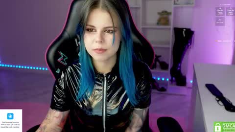 Alice online show from November 22, 2025, 2:05 pm