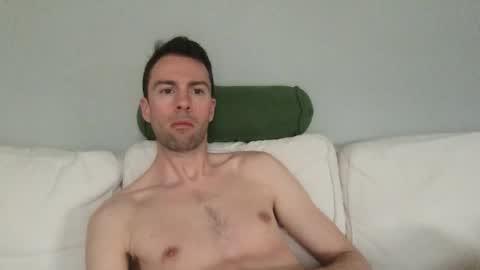 Snapshot of hellolucas69 chatting on March 10, 2026, 6:40 am Lucas online show from March 10, 2026, 6:40 am