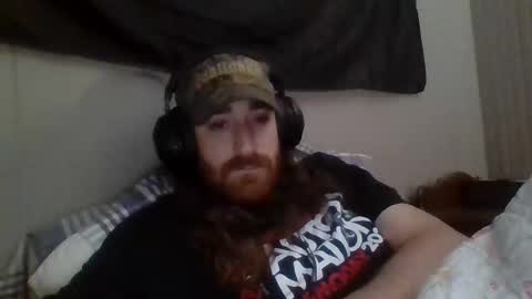 longhairbeardedguy online show from December 21, 2025, 9:22 pm