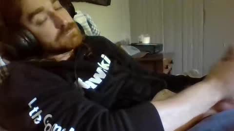 longhairbeardedguy online show from April 21, 2026, 4:23 pm