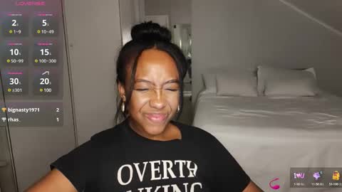 Snapshot of hellsd97 chatting on December 5, 2024, 3:04 am hellsd97 online show from December 5, 2024, 3:04 am