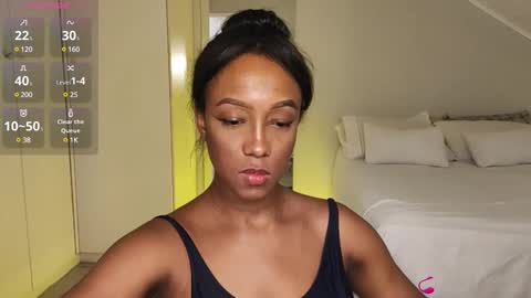 Snapshot of hellsd97 chatting on February 5, 2025, 9:07 pm hellsd97 online show from February 5, 2025, 9:07 pm