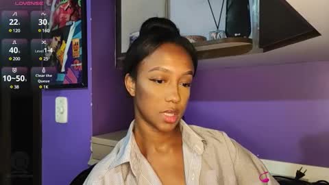 Snapshot of hellsd97 chatting on February 7, 2025, 11:24 pm hellsd97 online show from February 7, 2025, 11:24 pm