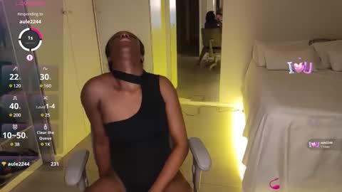 Snapshot of hellsd97 chatting on February 21, 2025, 5:02 am hellsd97 online show from February 21, 2025, 5:02 am