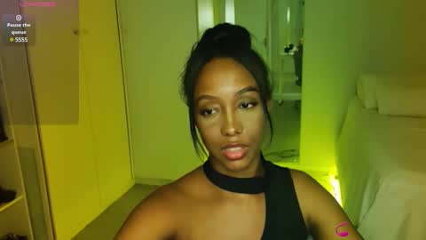 Snapshot of hellsd97 chatting on February 22, 2025, 1:55 am hellsd97 online show from February 22, 2025, 1:55 am