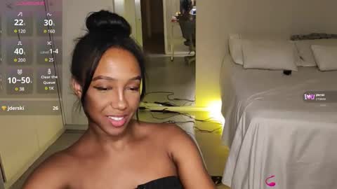 Snapshot of hellsd97 chatting on February 27, 2025, 12:32 am hellsd97 online show from February 27, 2025, 12:32 am