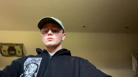 henrietje online show from March 8, 2026, 2:21 pm