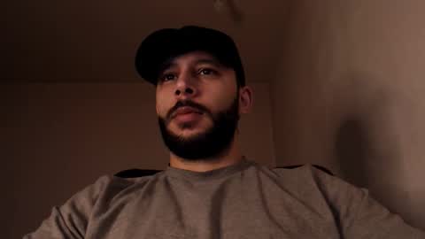 Snapshot of henryaxe chatting on October 26, 2025, 7:36 am HenryAxe online show from October 26, 2025, 7:36 am