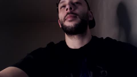 Snapshot of henryaxe chatting on November 14, 2025, 12:42 am HenryAxe online show from November 14, 2025, 12:42 am