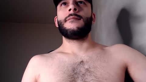 Snapshot of henryaxe chatting on November 30, 2025, 6:12 pm HenryAxe online show from November 30, 2025, 6:12 pm