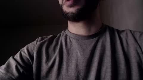 Snapshot of henryaxe chatting on January 18, 2026, 12:53 pm HenryAxe online show from January 18, 2026, 12:53 pm