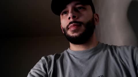 Snapshot of henryaxe chatting on February 24, 2026, 2:26 pm HenryAxe online show from February 24, 2026, 2:26 pm