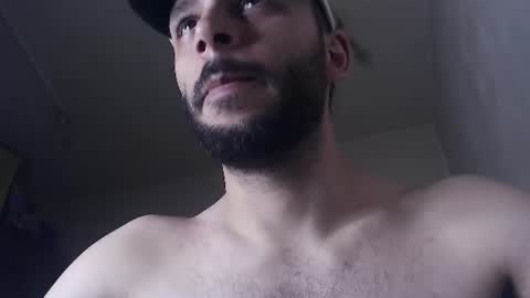 Snapshot of henryaxe chatting on June 29, 2026, 2:28 pm HenryAxe online show from June 29, 2026, 2:28 pm