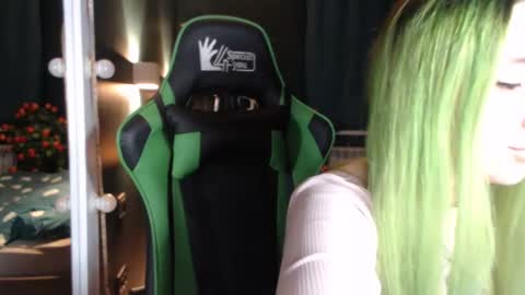 Snapshot of hentaishiing chatting on February 17, 2025, 3:42 pm Hentaishiing online show from February 17, 2025, 3:42 pm