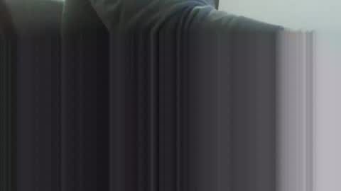 Snapshot of herbee510 chatting on November 8, 2025, 2:50 pm herbee510 online show from November 8, 2025, 2:50 pm