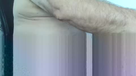 Snapshot of herbee510 chatting on November 14, 2025, 5:55 pm herbee510 online show from November 14, 2025, 5:55 pm