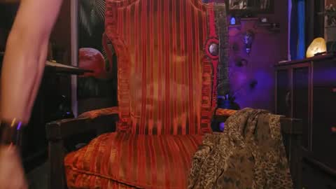 Snapshot of hercles chatting on January 13, 2025, 11:17 pm Aaron Lad online show from January 13, 2025, 11:17 pm