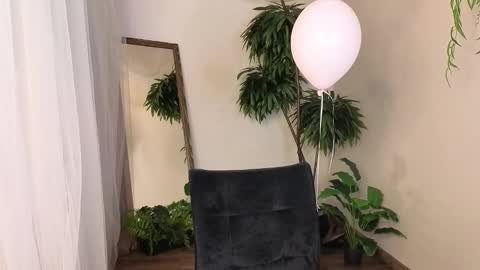 Snapshot of here_wego_again_ chatting on February 20, 2026, 6:26 am Elise online show from February 20, 2026, 6:26 am