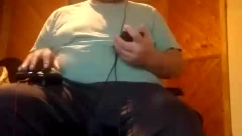 Snapshot of hereforbootyyy chatting on December 5, 2024, 10:44 am Hereforbootyyyy online show from December 5, 2024, 10:44 am