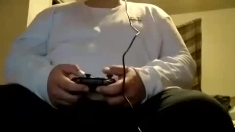 Snapshot of hereforbootyyy chatting on February 24, 2025, 1:24 am Hereforbootyyyy online show from February 24, 2025, 1:24 am