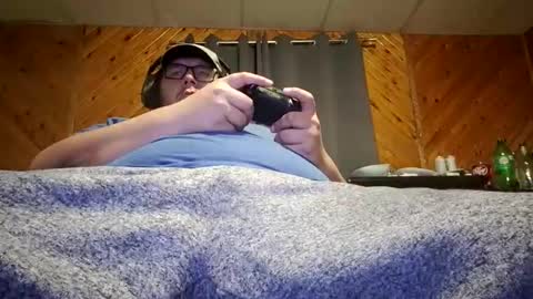 Hereforbootyyyy online show from March 11, 2026, 10:21 am