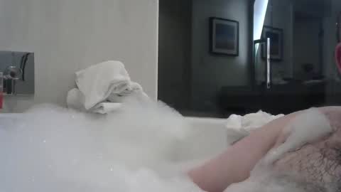 heres_sean online show from September 17, 2025, 7:10 am