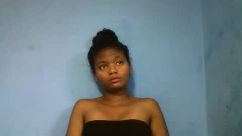 herisse01 online show from April 1, 2026, 1:41 pm