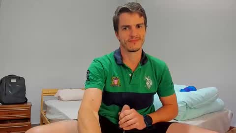 heterooli online show from October 2, 2025, 1:07 pm