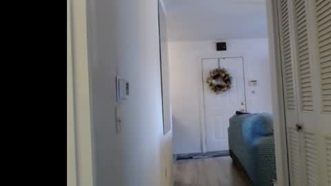 Snapshot of hevin69 chatting on December 15, 2025, 8:13 pm hevin69 online show from December 15, 2025, 8:13 pm