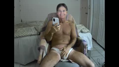 Snapshot of hewes1 chatting on March 7, 2025, 8:13 am hewes1 online show from March 7, 2025, 8:13 am